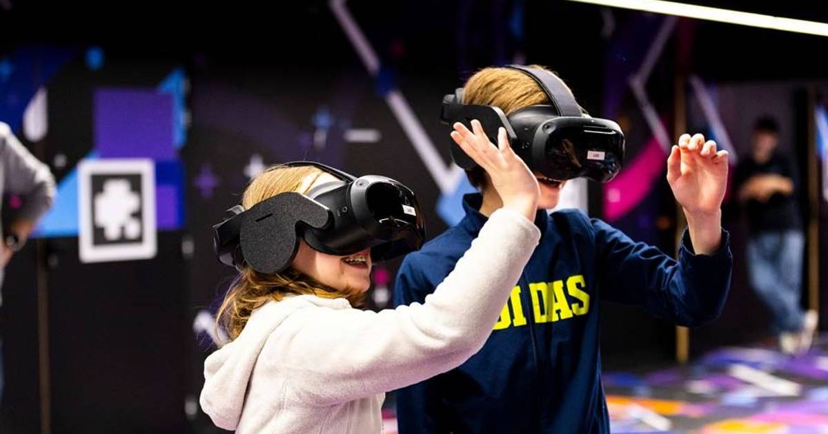 Alma Resort Brings Titanic and Ancient Rome to Life Through Immersive VR