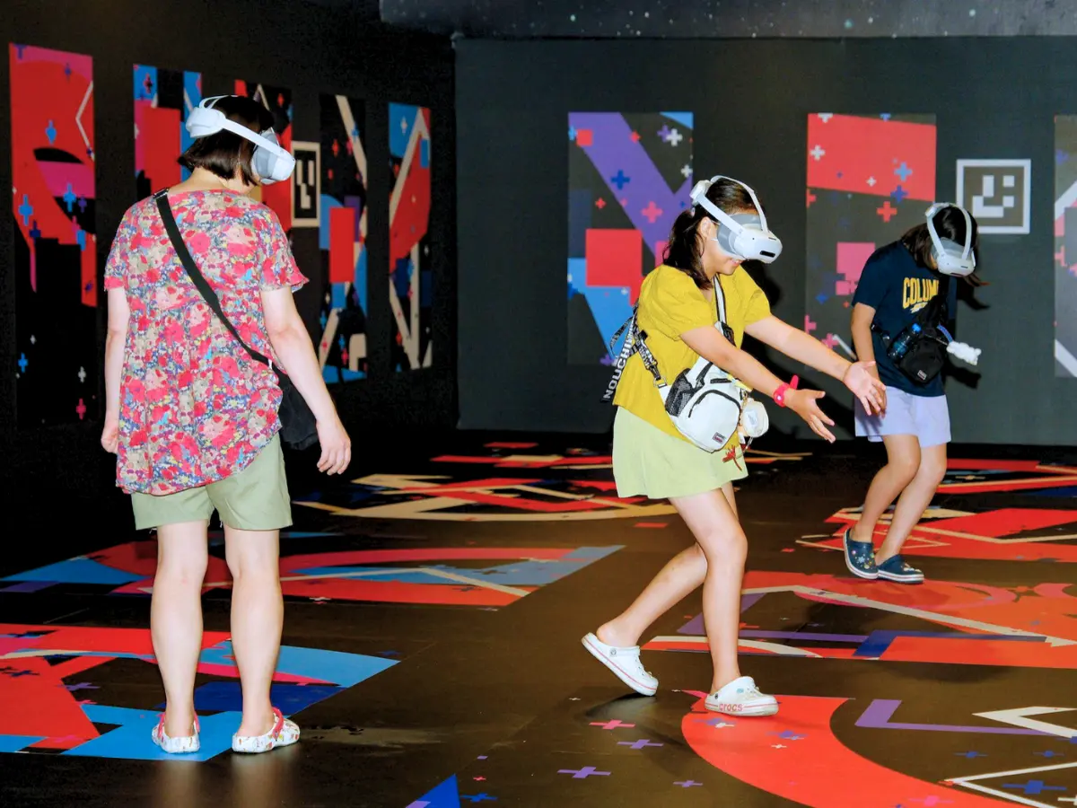 Visitors experiencing Awra immersive VR world at Alma Resort Cam Ranh — photo 8